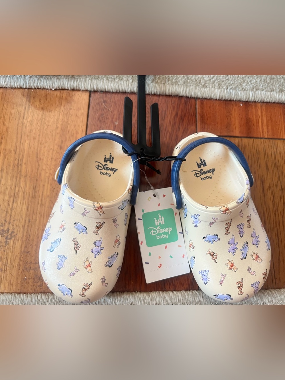 Disney Baby- Pooh Toddler Clogs, Size 6 NWT